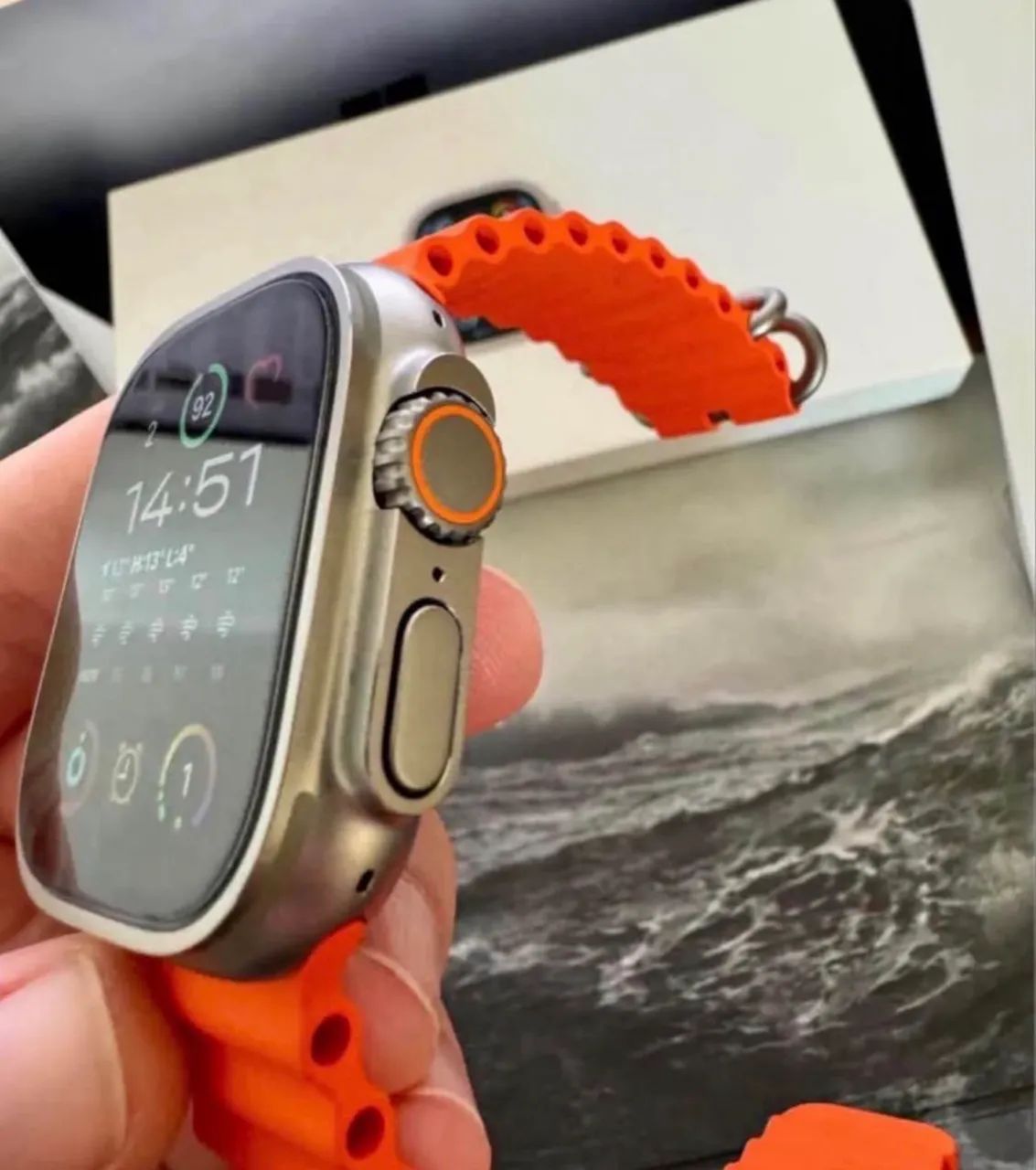 Apple Watch Ultra 2 - GPS + Celular - Foto 2