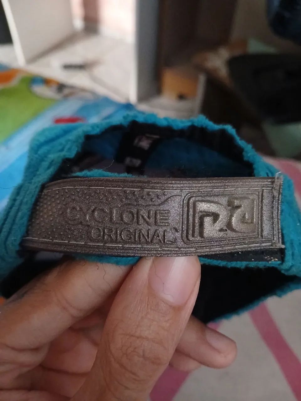 Vende-se chapéu da ciclone original pra sair logo 50 - Foto 2
