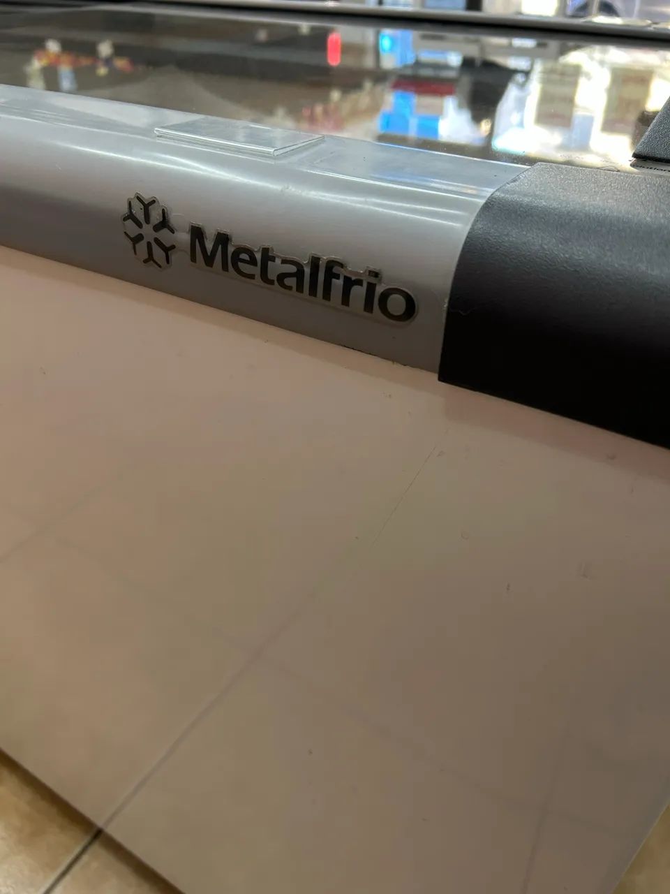 Freezer expositor Vertical Metalfrio - Foto 3