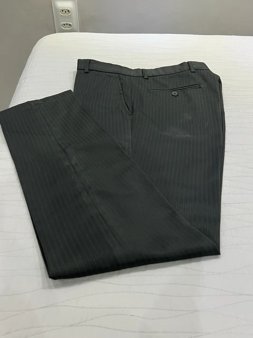 Calça Social Masculina Listrada Cinza