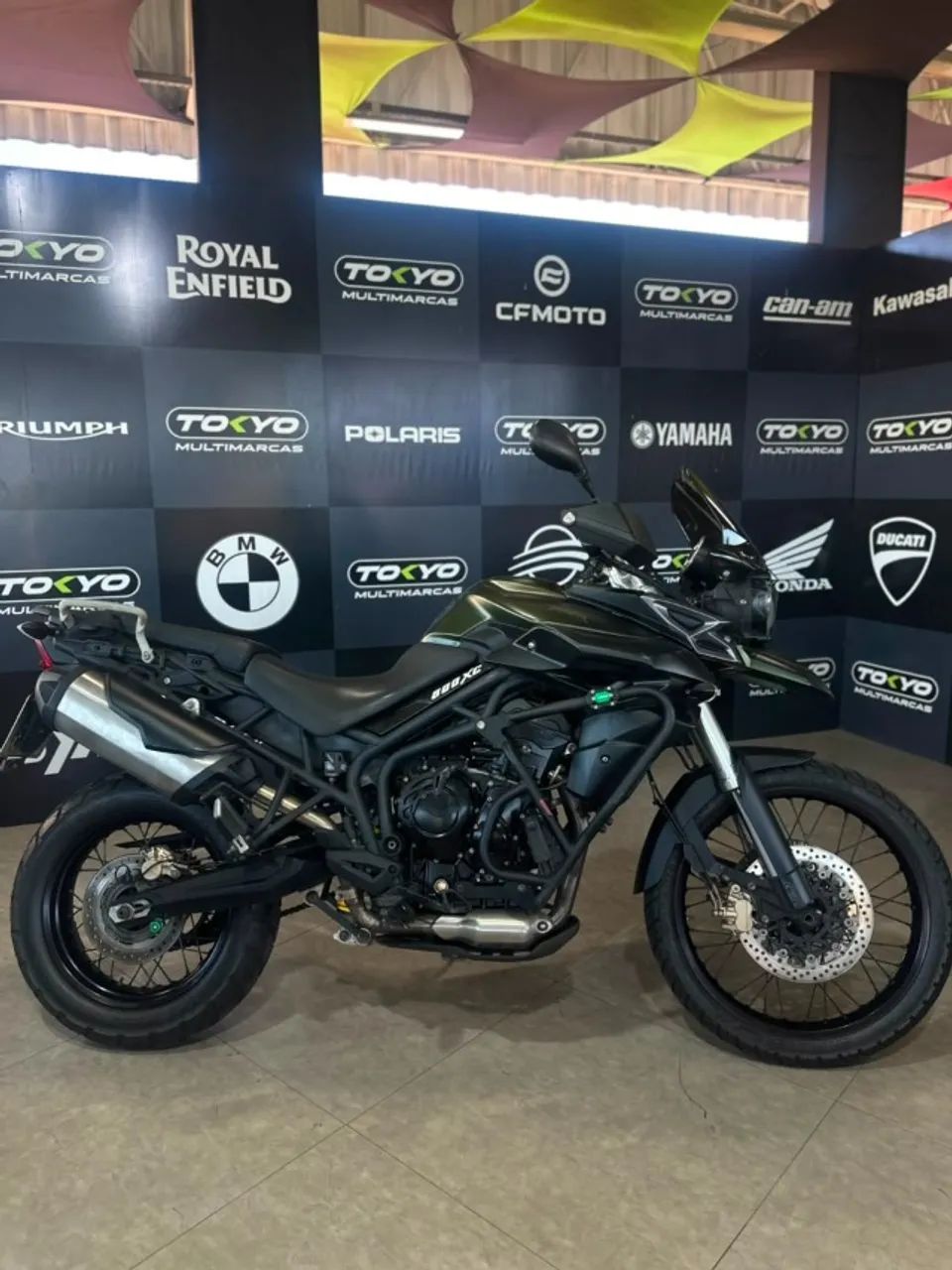 TRIUMPH TIGER 800XC MUITO NOVA