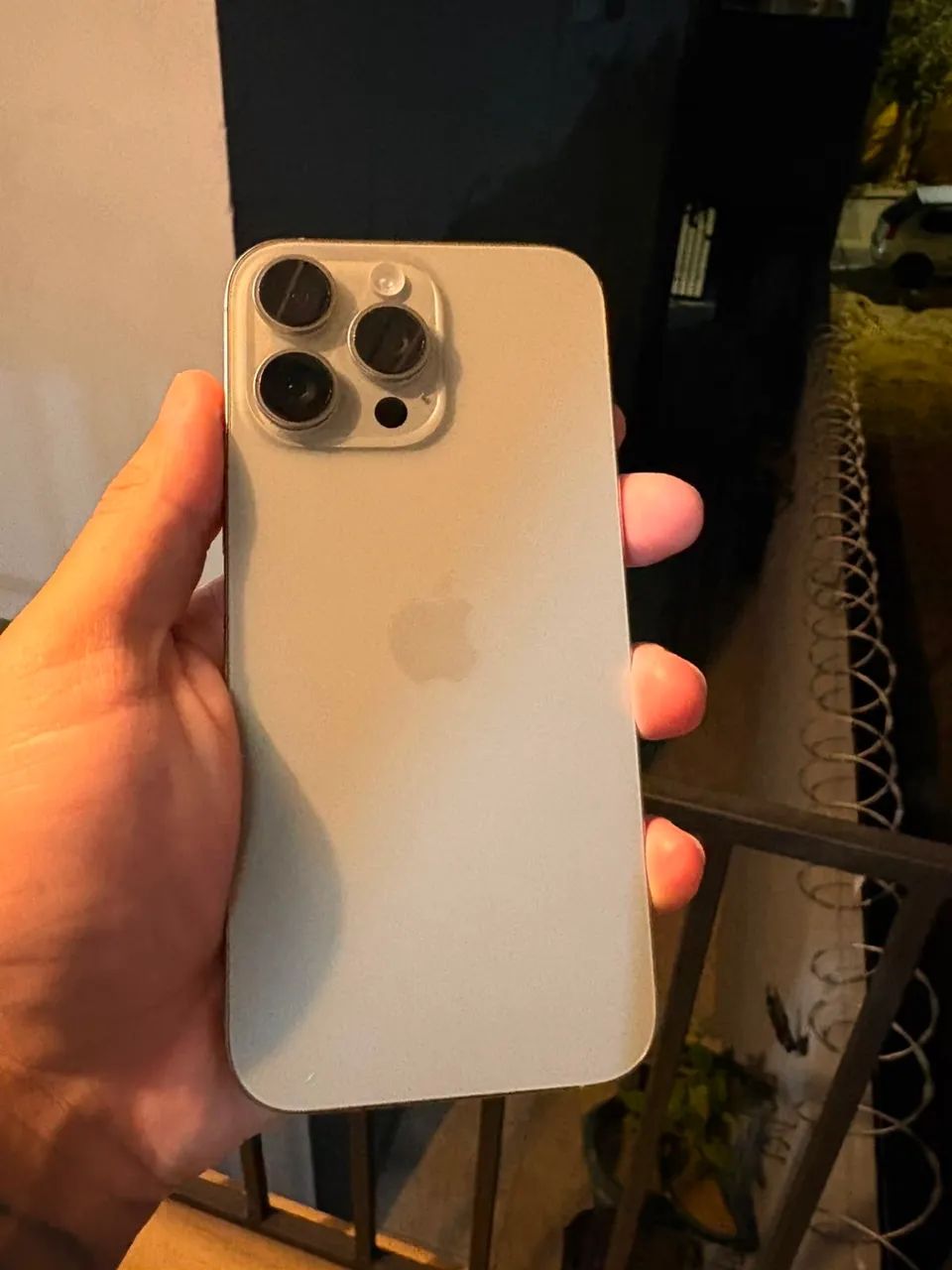 iPhone 16 Pro Max 256GB - Foto 3