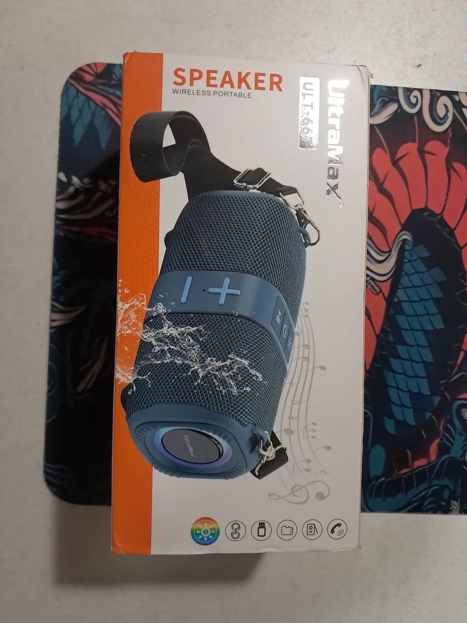 Caixa Bluetooth nova 