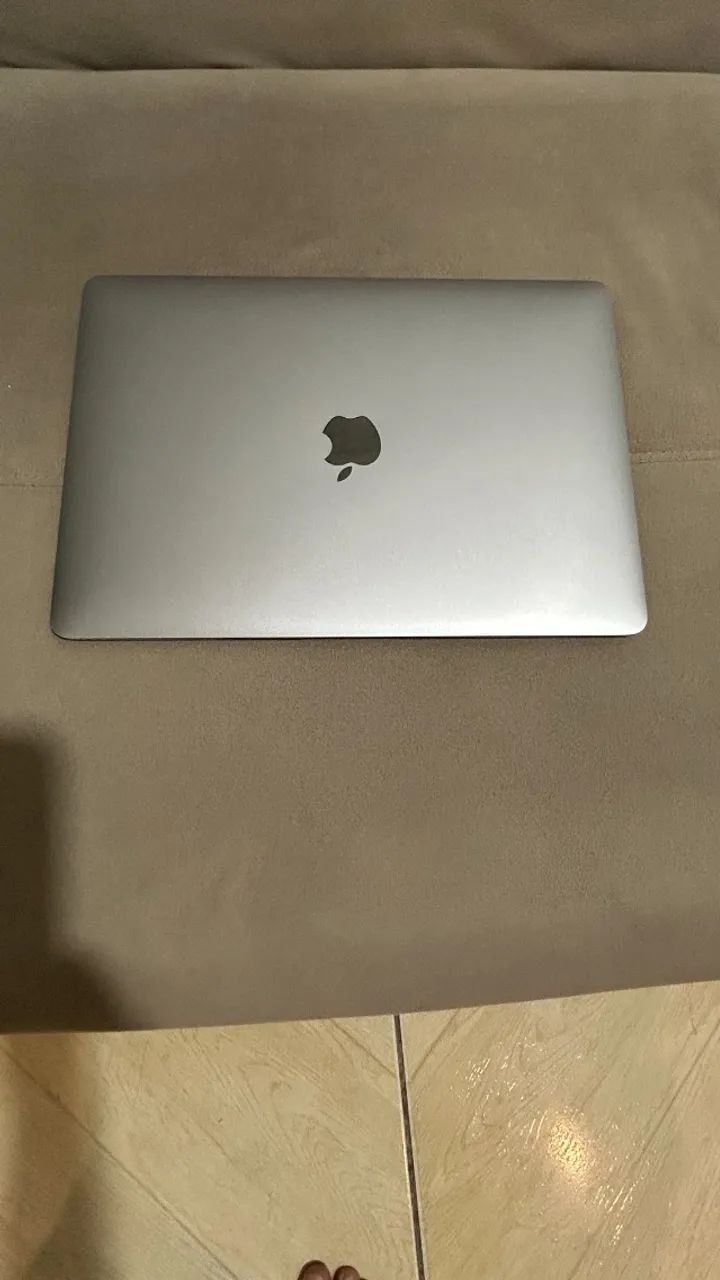 MACBOOK AIR 13 POLEGADAS 2019 - Foto 2