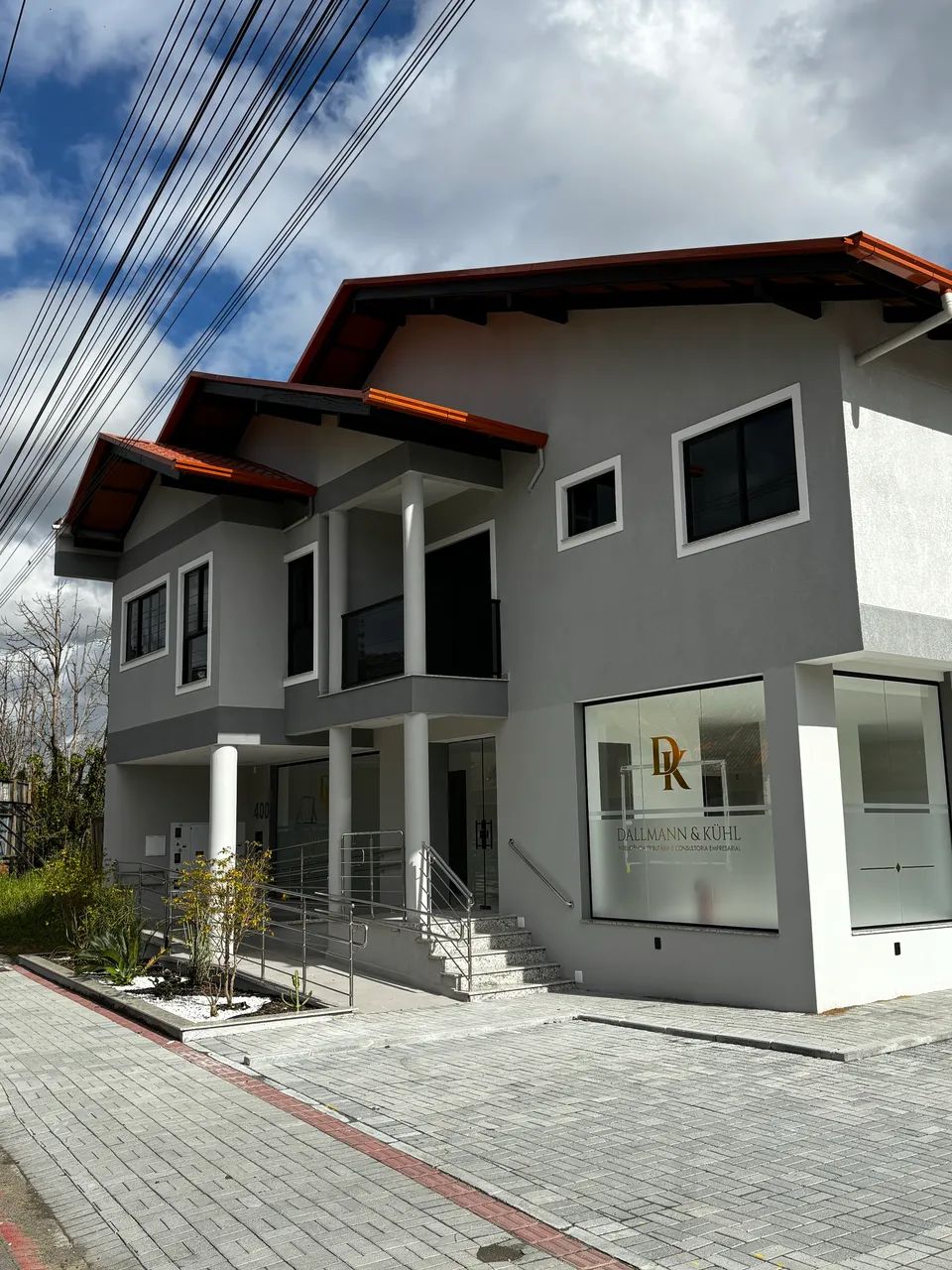 Apartamento de 1 e 2 dormitórios-Pomerode no centro