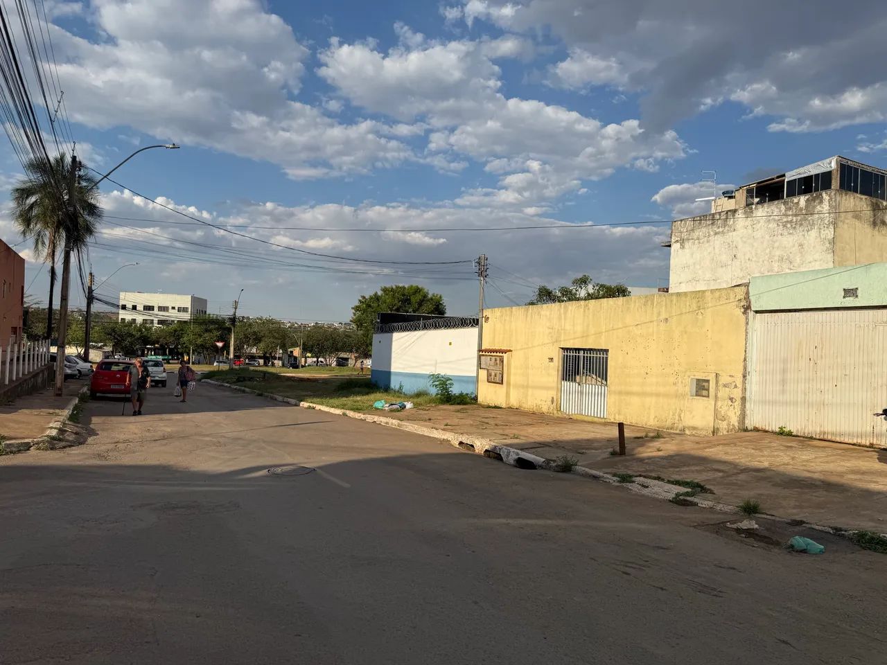 IMÓVEL À VENDA - 400 m² DE ESQUINA | RENDA COM ALUGUÉIS  - Foto 3