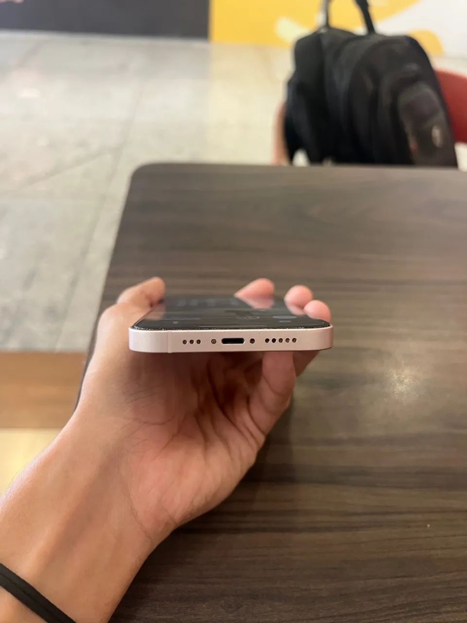 iPhone 13 128gb com caixa  - Foto 4