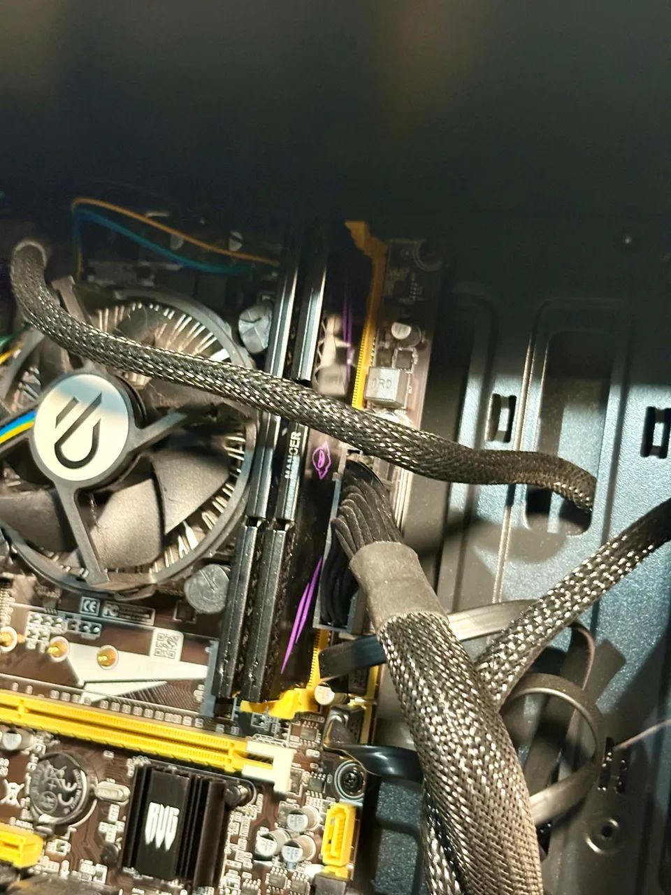 Kit 1151 com i3-8100 e 16GB DDR4 - Foto 2