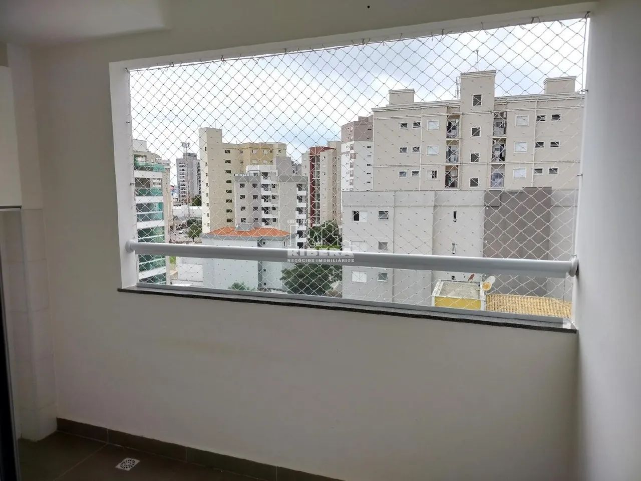 LOCAÇÃO - APARTAMENTO ED. SCENARIO CAMPOLIM / SOROCABA/SP - Foto 3