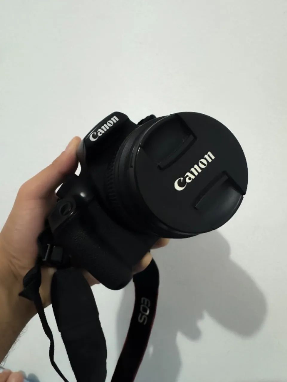 Câmera Canon T6