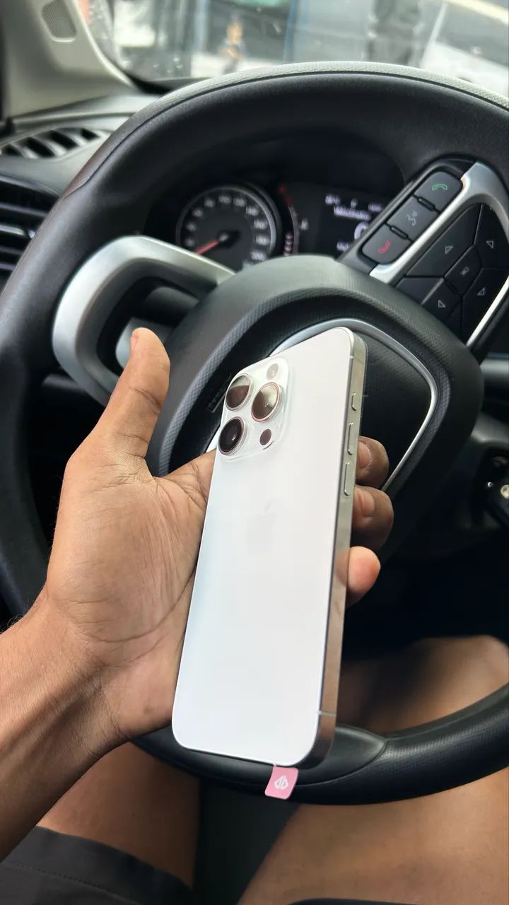 iPhone 15 Pro - Foto 3