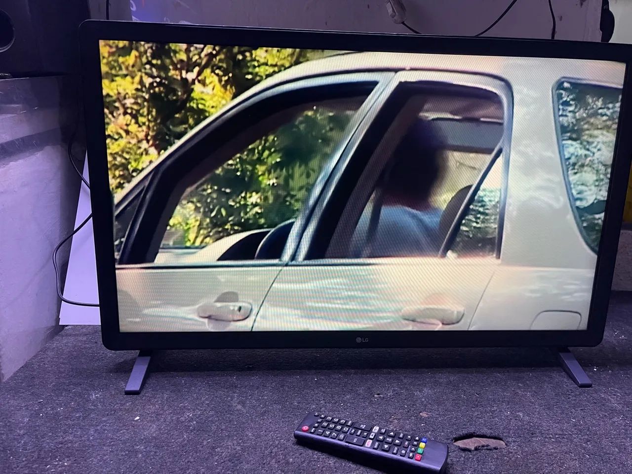 Smart TV LG 32 polegadas funcionando perfeitamente super bem conservada - Foto 3