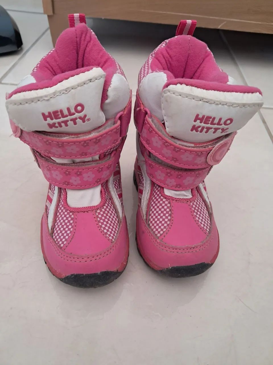 Bota Infantil Hello Kitty 0 a 18 meses - Foto 2