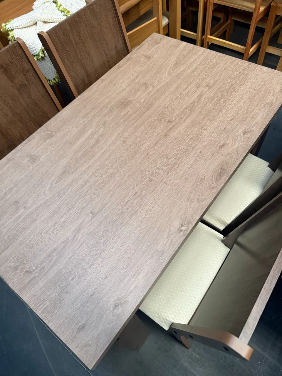 Mesa com 4 cadeiras - entrego hoje  - Foto 2