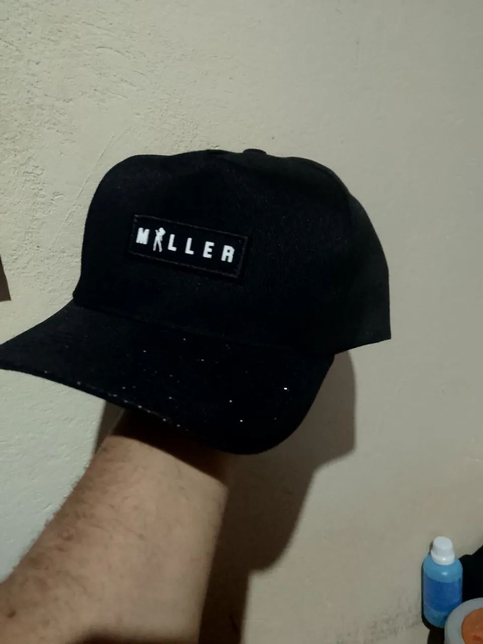 Boné Miller 