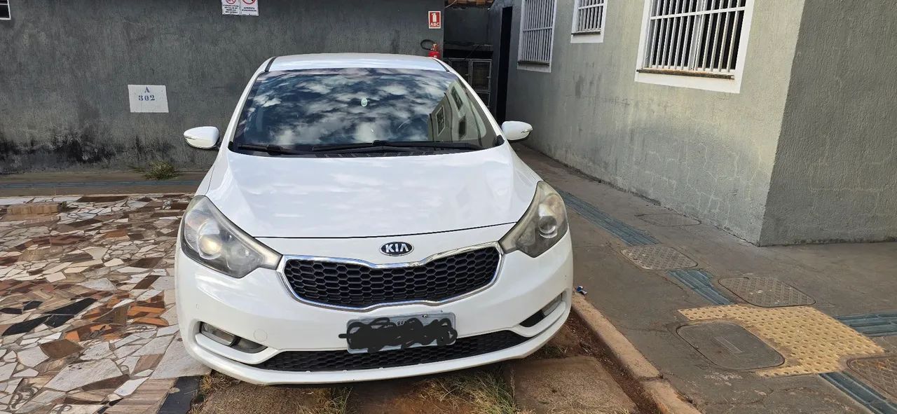 KIA Cerato Cerato 1.6 16V Flex Aut. 2015
