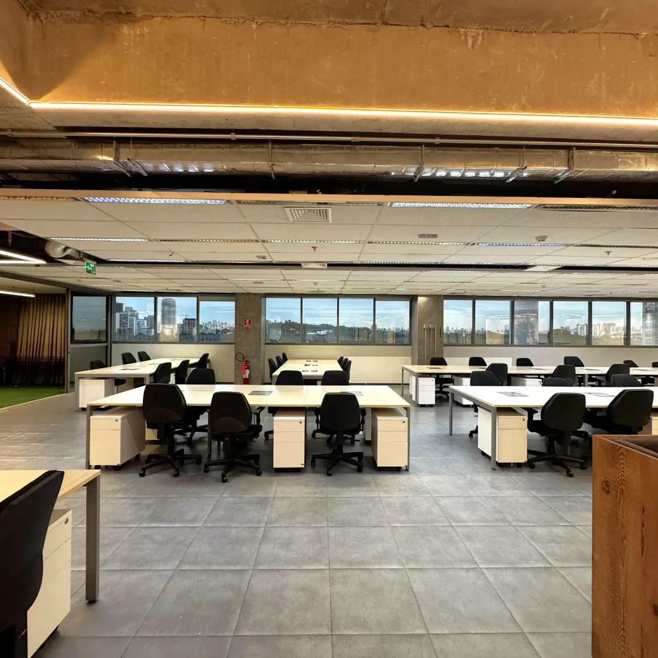 Conjunto para alugar, 1076 m² - Pinheiros - São Paulo/SP - Foto 2