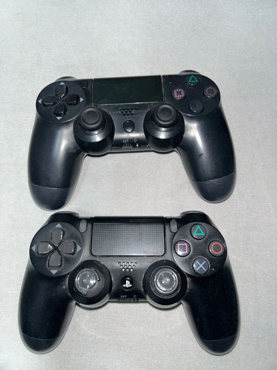 Console sony PS4 slim com 2 controles