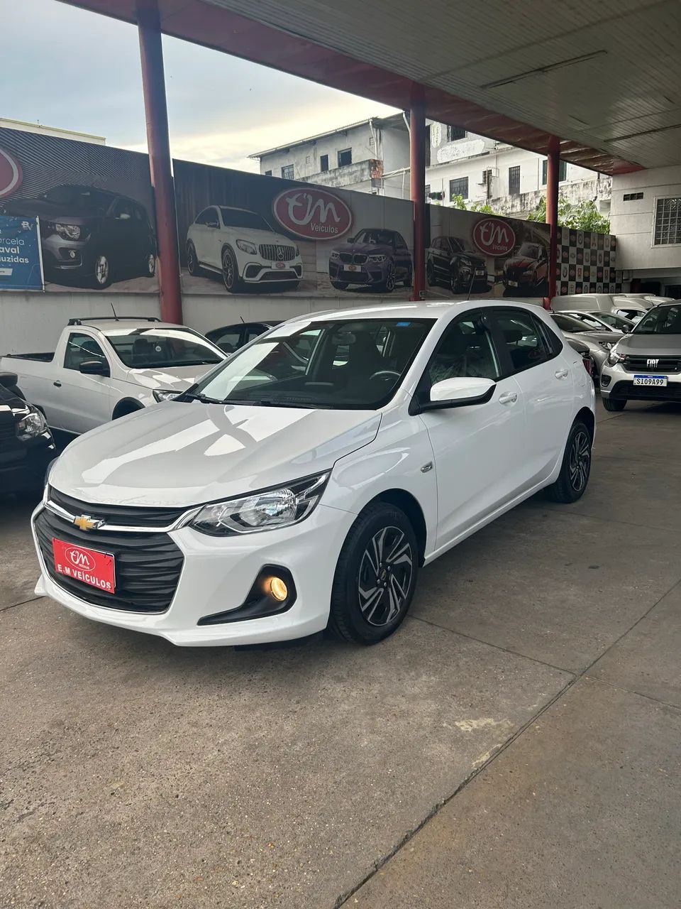 Chevrolet Onix ONIX HATCH LT 1.0 12V Flex 5p Mec. 2024