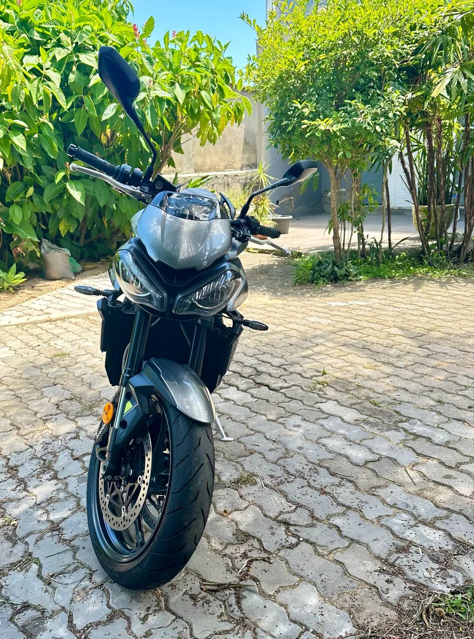 Triumph Street Triple 765 R 2024 - 3.400km - Único Dono - Quickshifter - IPVA 2026 Pago - Foto 5