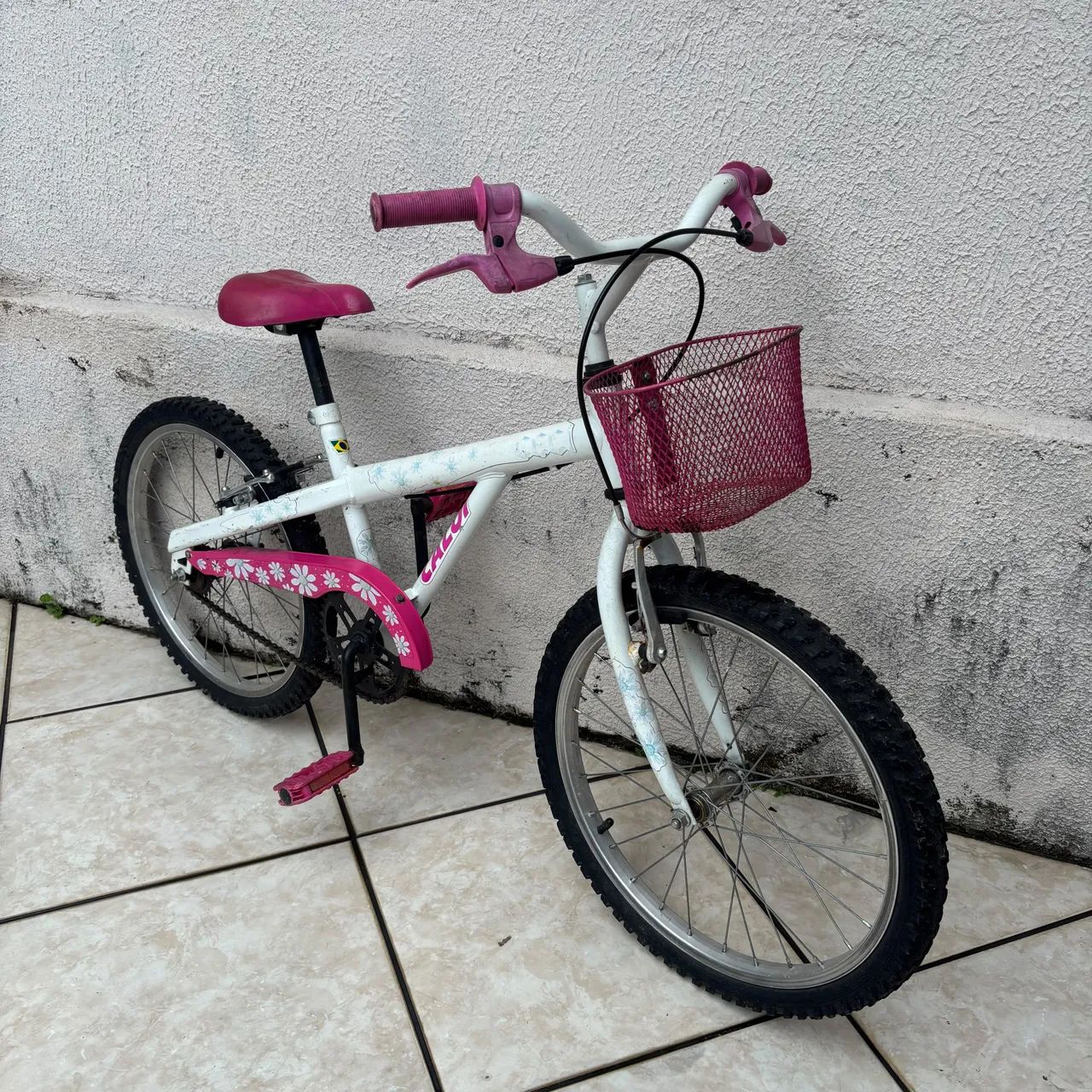 Bicicleta menina aro 20 - Foto 2
