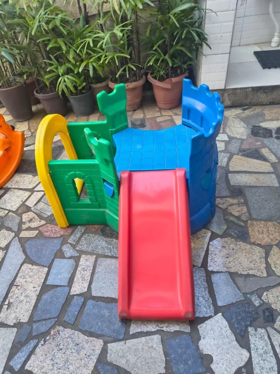  Playground Castelo Infantil com Escorregador e Escalada