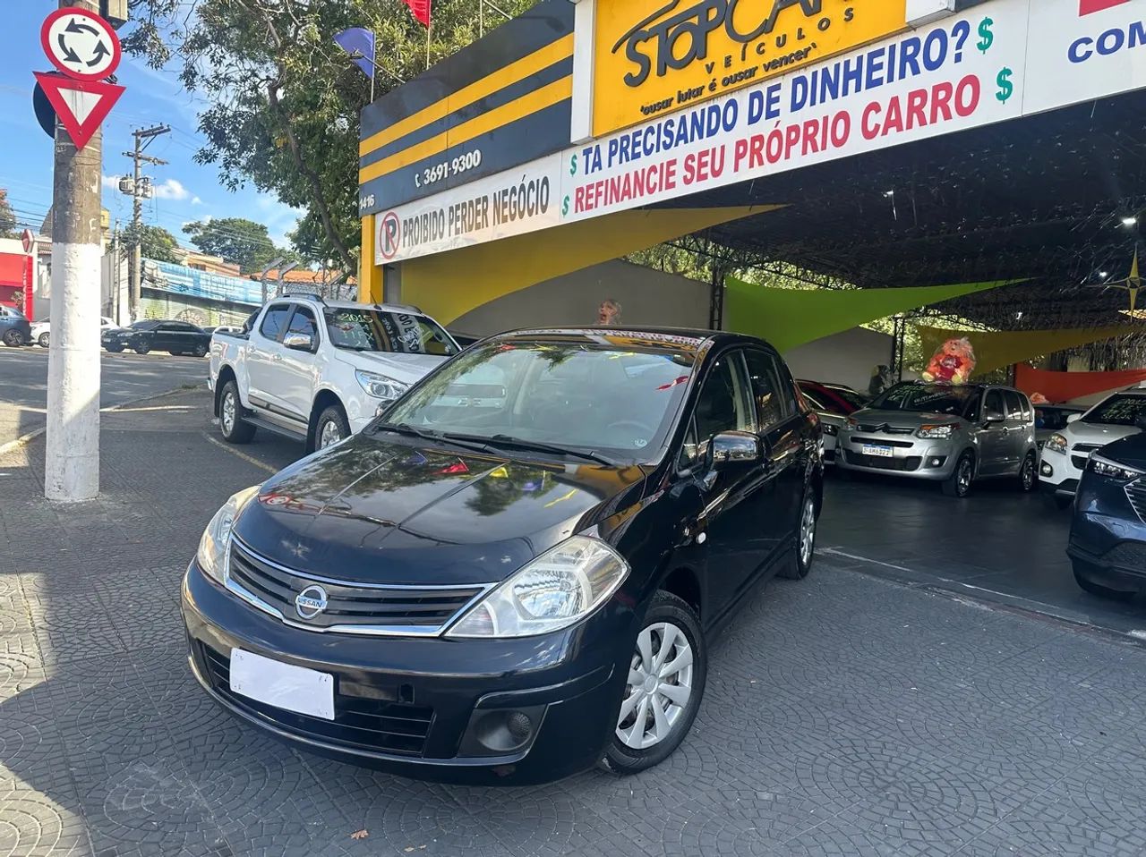 Nissan Tiida TIIDA Sedan 1.8 16V Flex Fuel 4p 2012