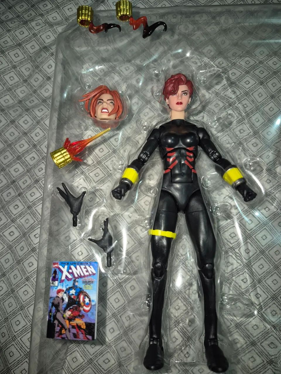 Viúva negra marvel legends  - Foto 3