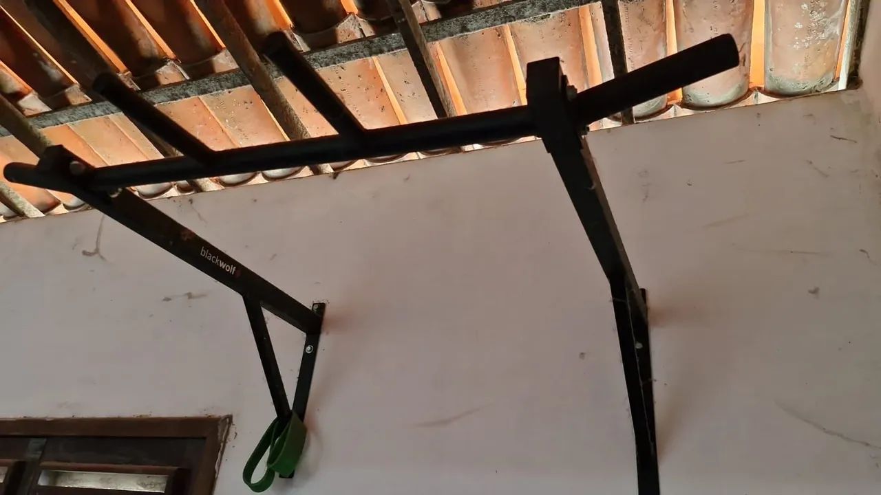 Barra fixa pegada neutra 65cm