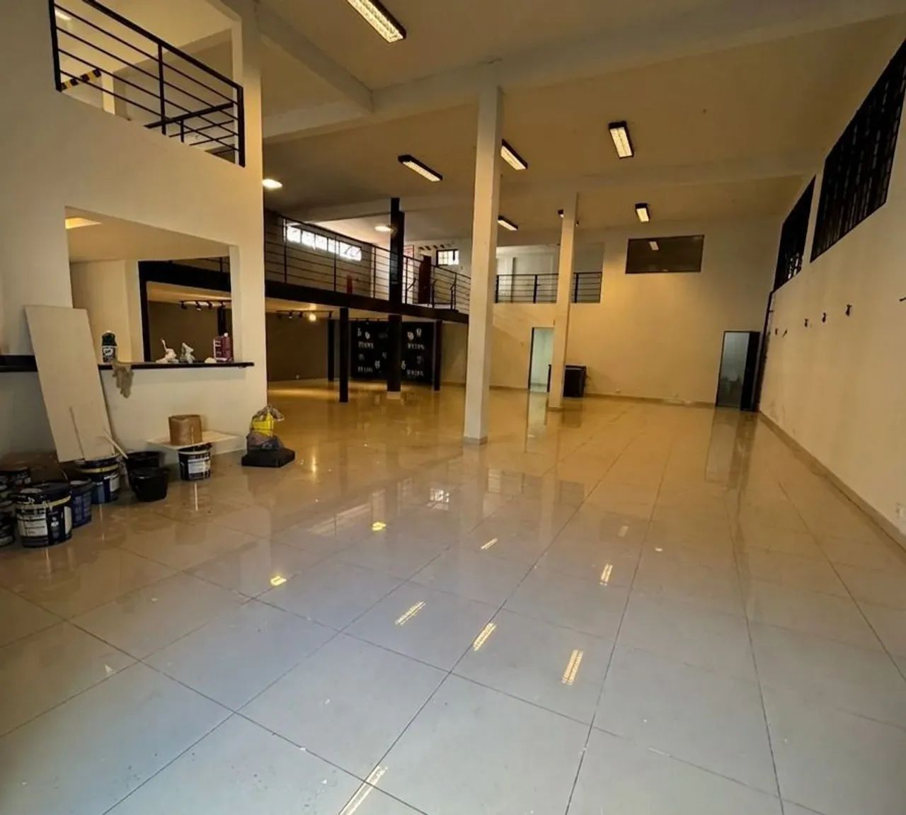 Prédio à venda no bairro Santa Mônica em Uberlândia - Foto 5