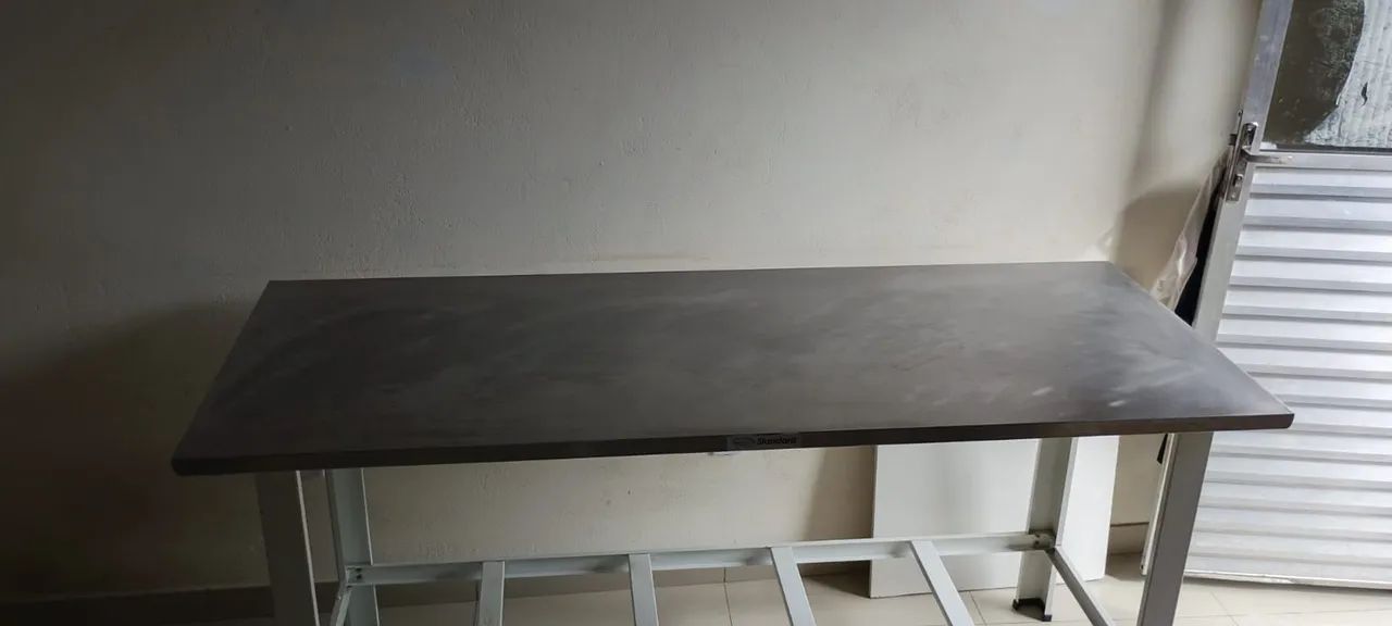 Mesa de produção inox