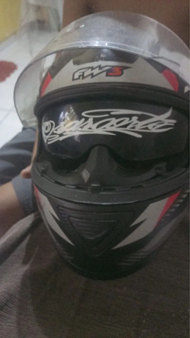 Capacete de moto 