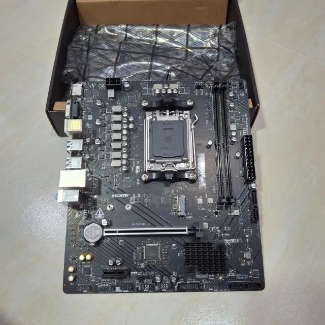 MSI A620M-E DDR5 AM5 - Foto 4