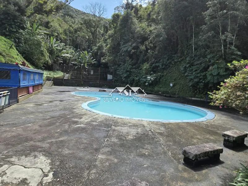 Apartamento- Petrópolis, Taquara