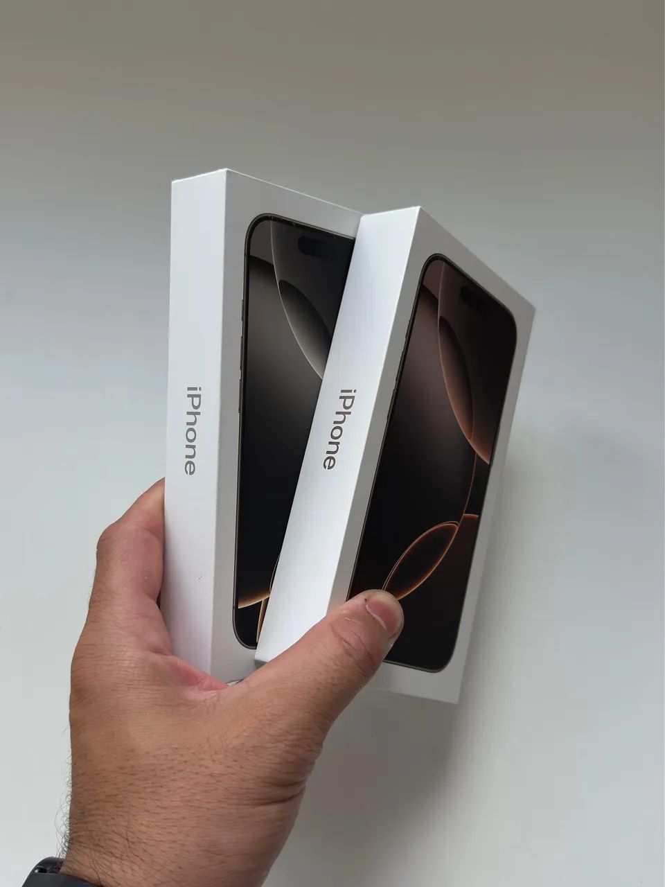 iPhone 16 Pro 128GB - (Lacrado, novo) Capinha + película de brinde  - Foto 2