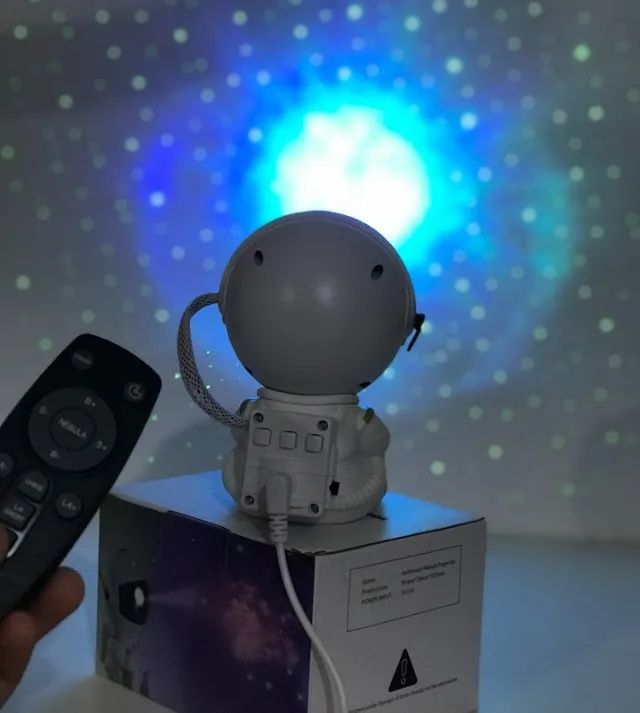  Projetor Astronauta De Led Mini - Entrega Grátis