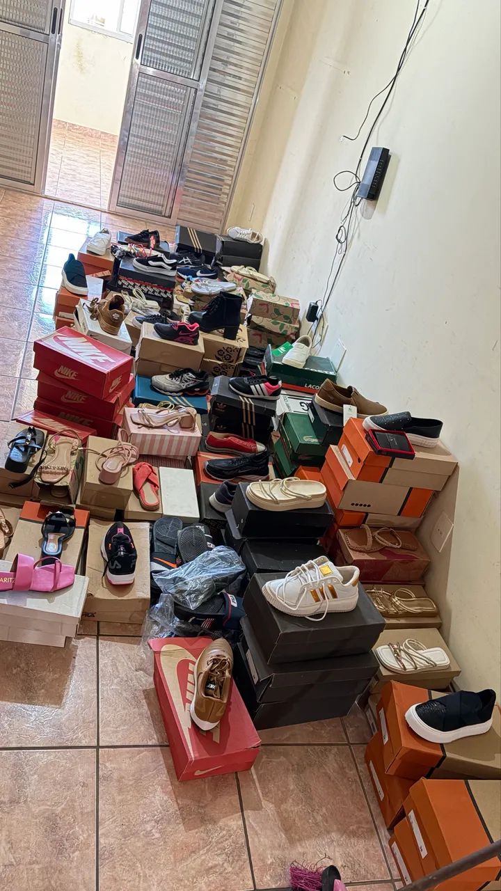 Vendo tudo 2.500 mais de duzentos pares - Foto 2