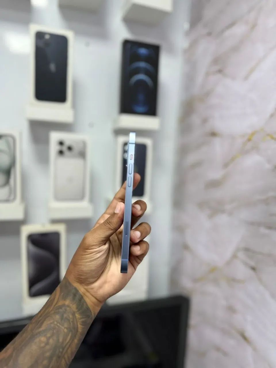 IPHONE 14 PLUS 128GB AZUL<br>R$ 2.799,00 - Foto 5
