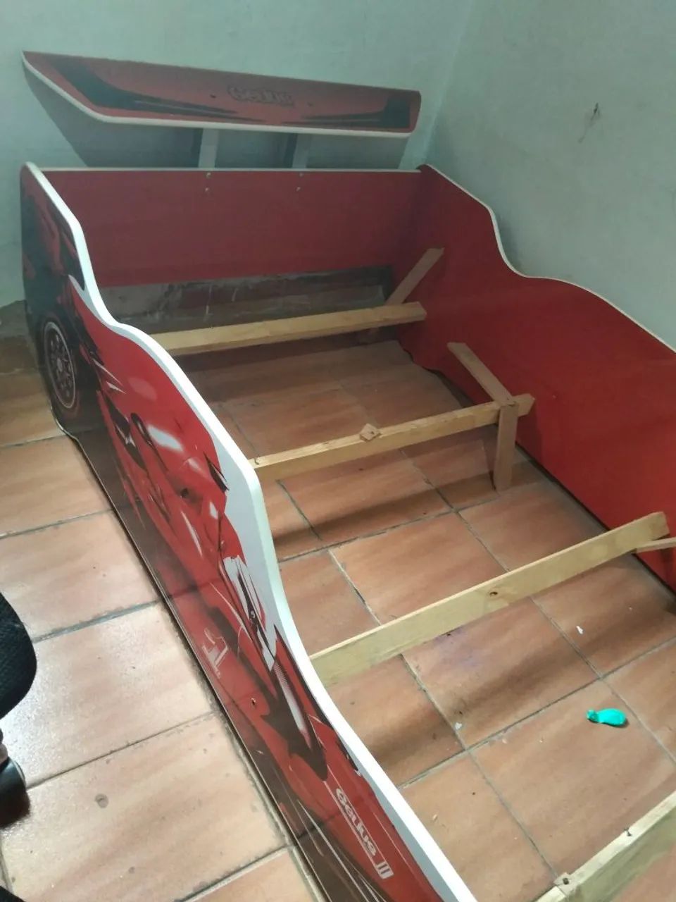 Cama modelo carro hot Wheels 