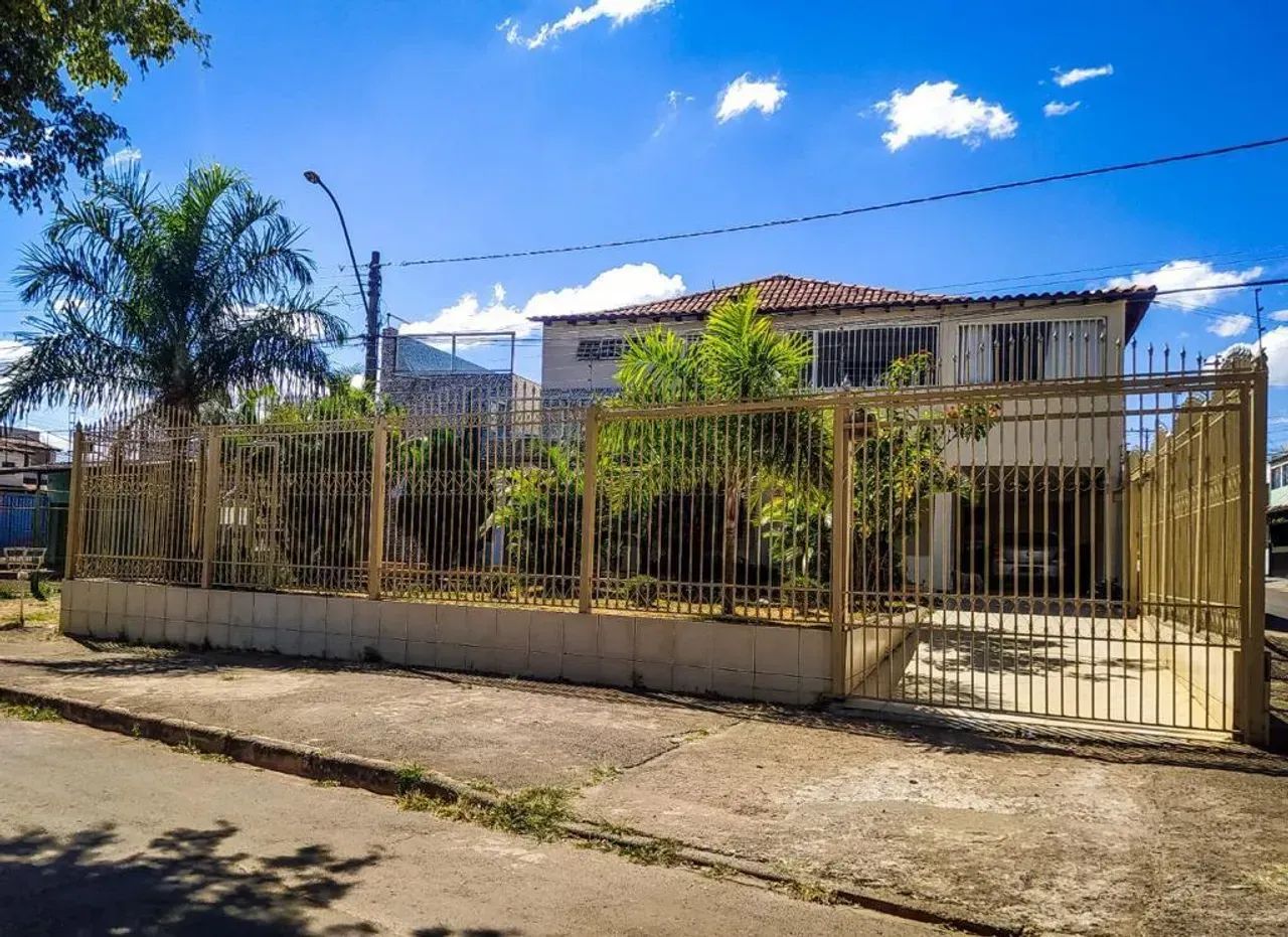 Vendo sobrado em samambaia norte na Qr 423 .