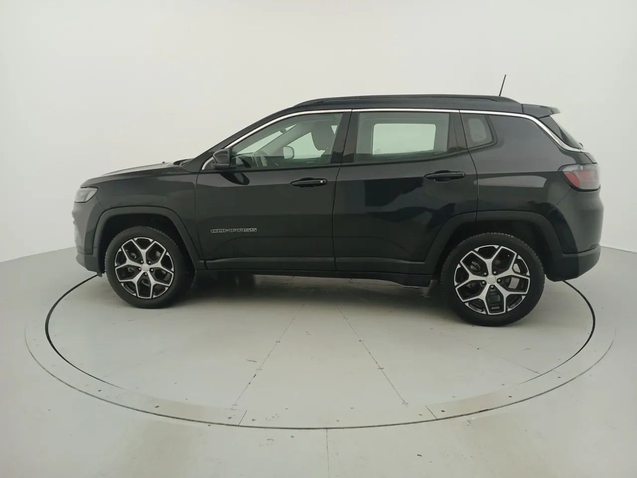Jeep Compass LONG. T270 1.3 TB 4x2 Flex Aut., foto 2 de 18