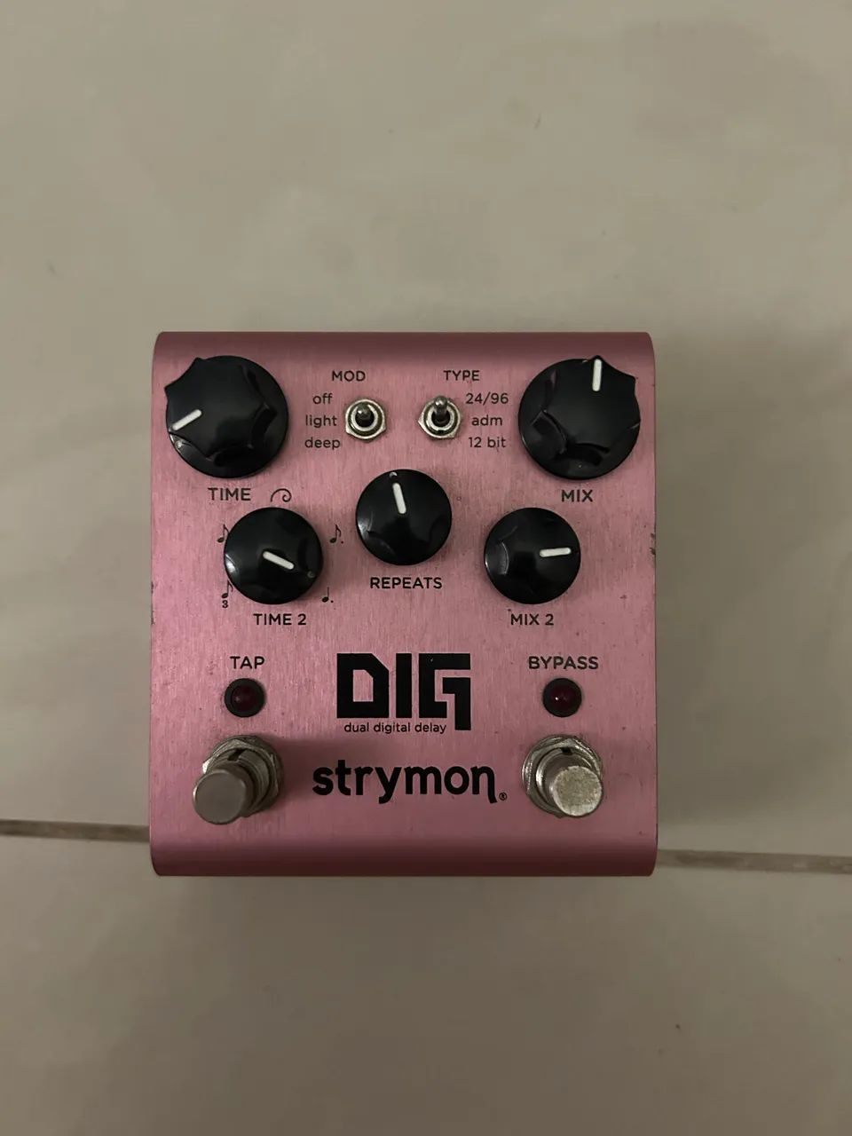 Pedal Strymon Dig dual digital delay 