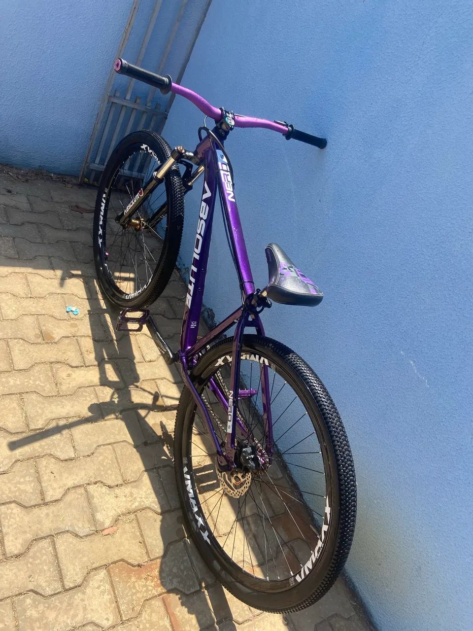 VENDO BICICLETA ABSOLUT SEMI NOVA - Foto 4