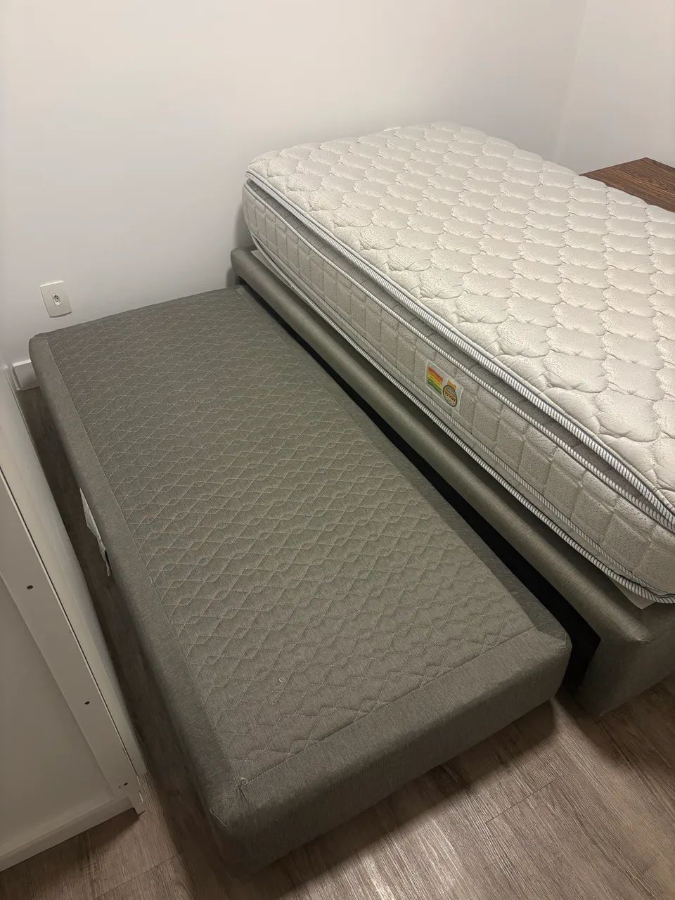 CAMA BOX COM AUXILIAR CONJUGADA COM MOLA + COLCHÃO PILLOW TOP DUPLO - Foto 3
