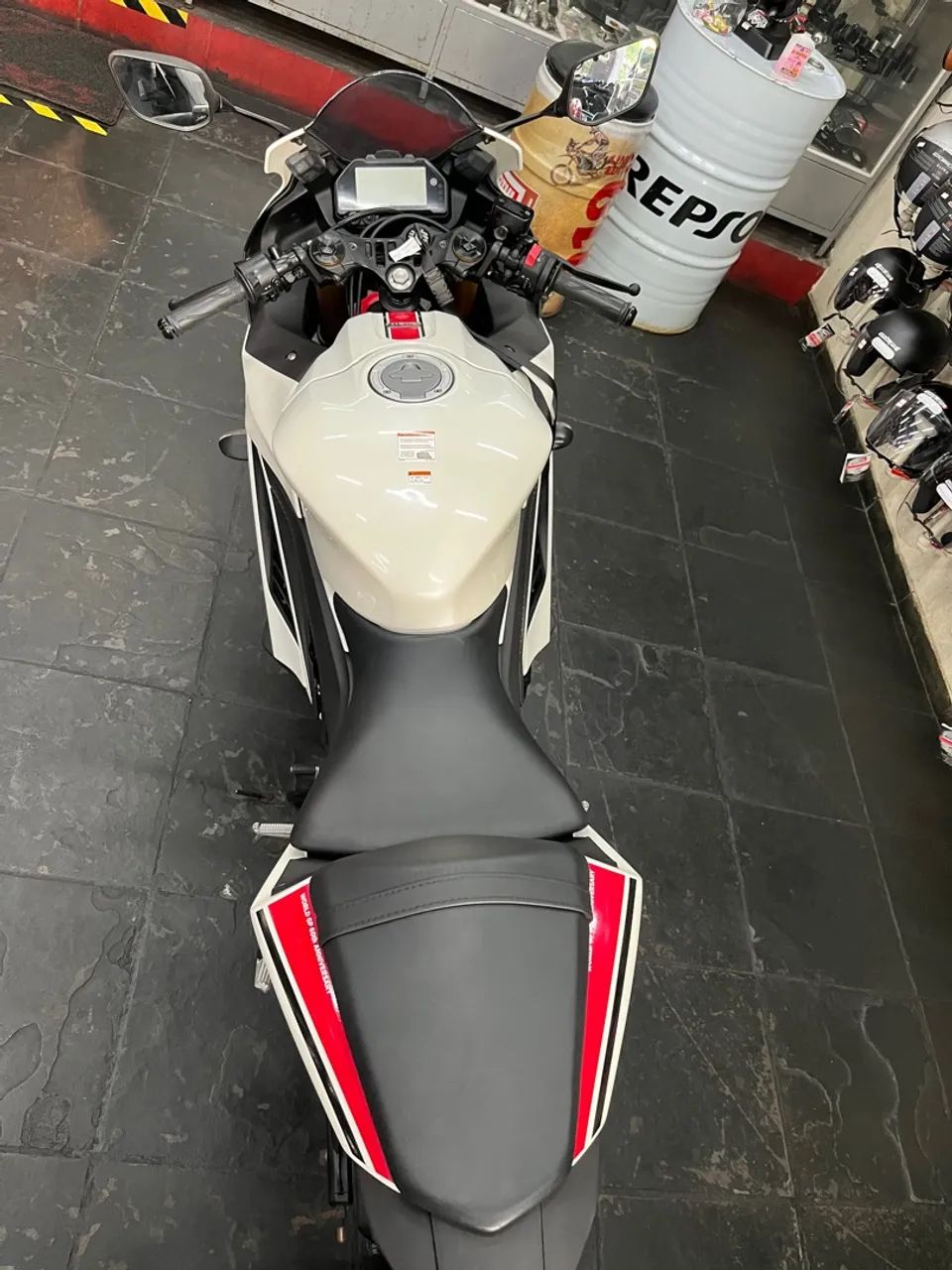 Yamaha R-3 World GP 60th Aniniversary ED. 2023 - 1490011588 | OLX