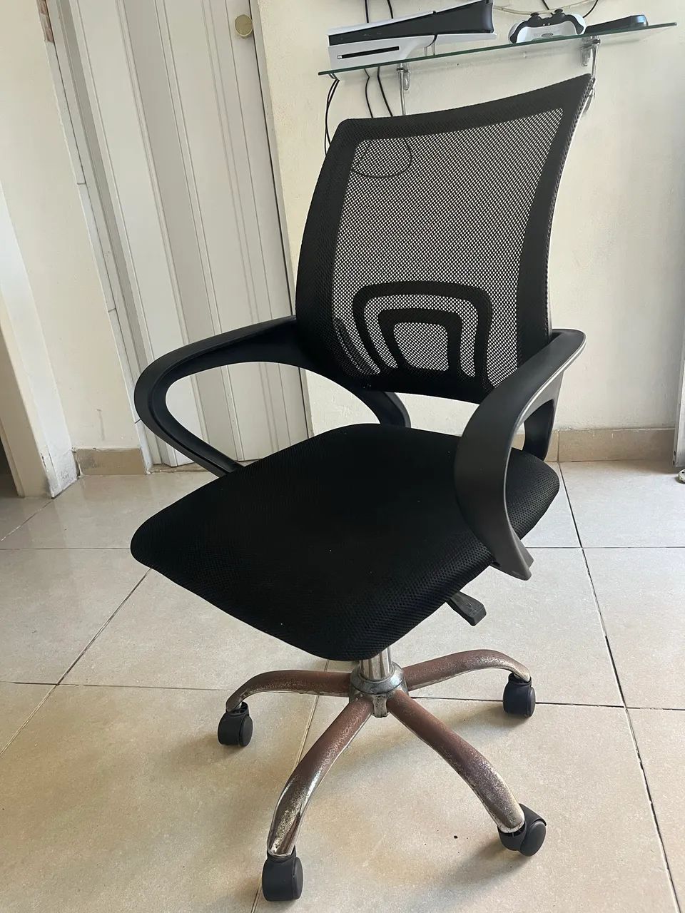 CADEIRA DE ESCRITÓRIO ERGONÔMICA  