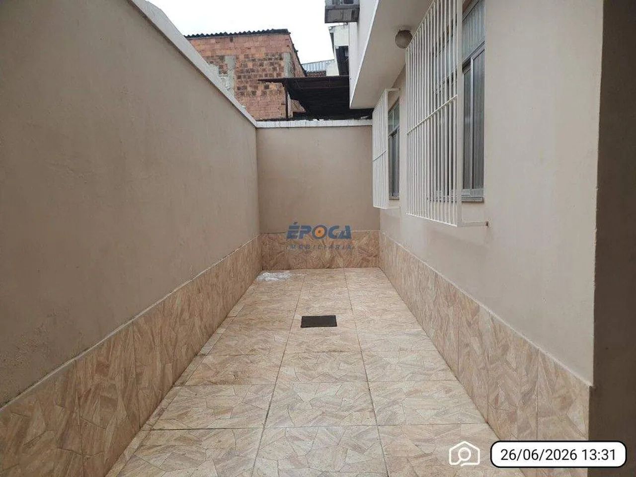 APARTAMENTO EM BENTO RIBEIRO, 2 QUARTOS E VARANDA!! - Foto 2