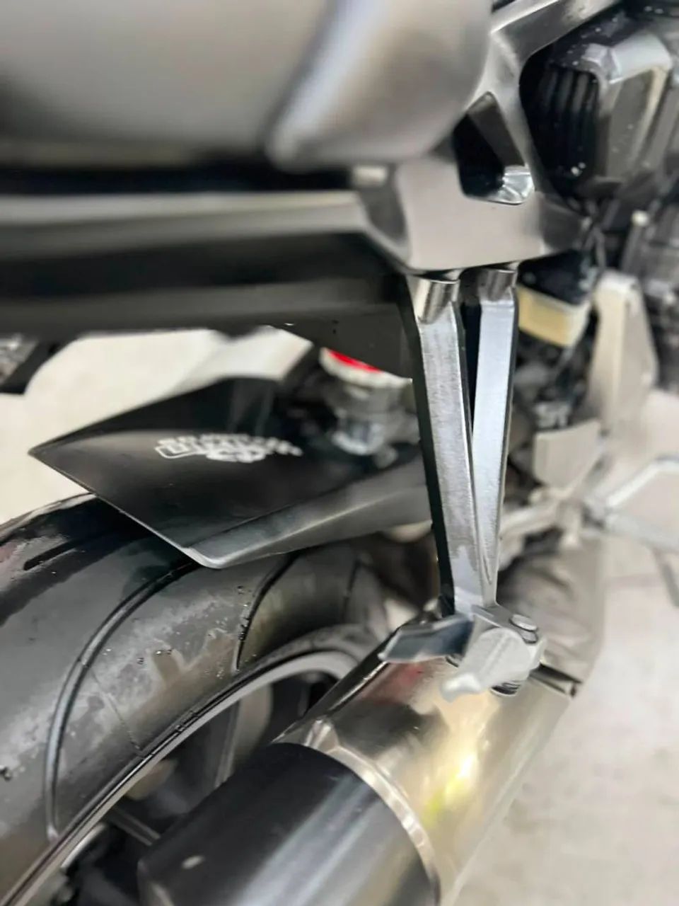 HONDA CB 1000R ABS - Foto 5