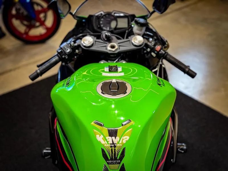 Kawasaki Zx-6r 600cc 2021 - 1479245110 | OLX