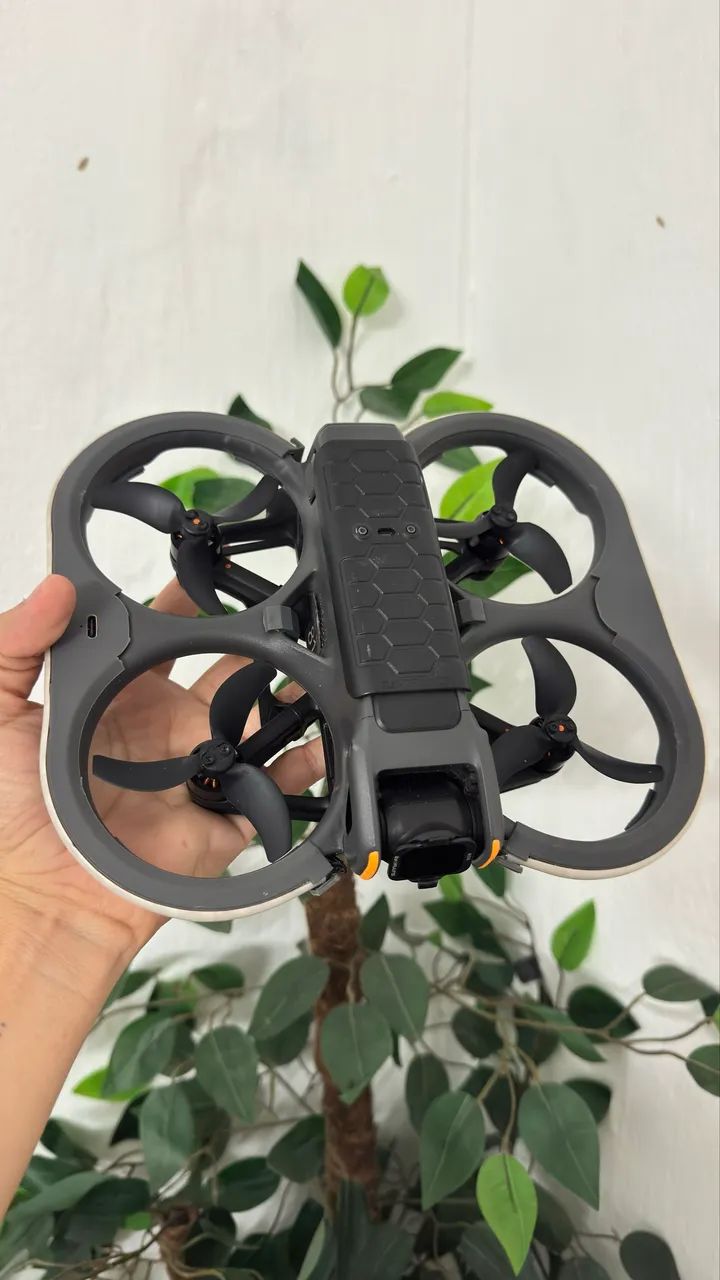 Drone DJI Avata 2 + Kit Fly More - Foto 3